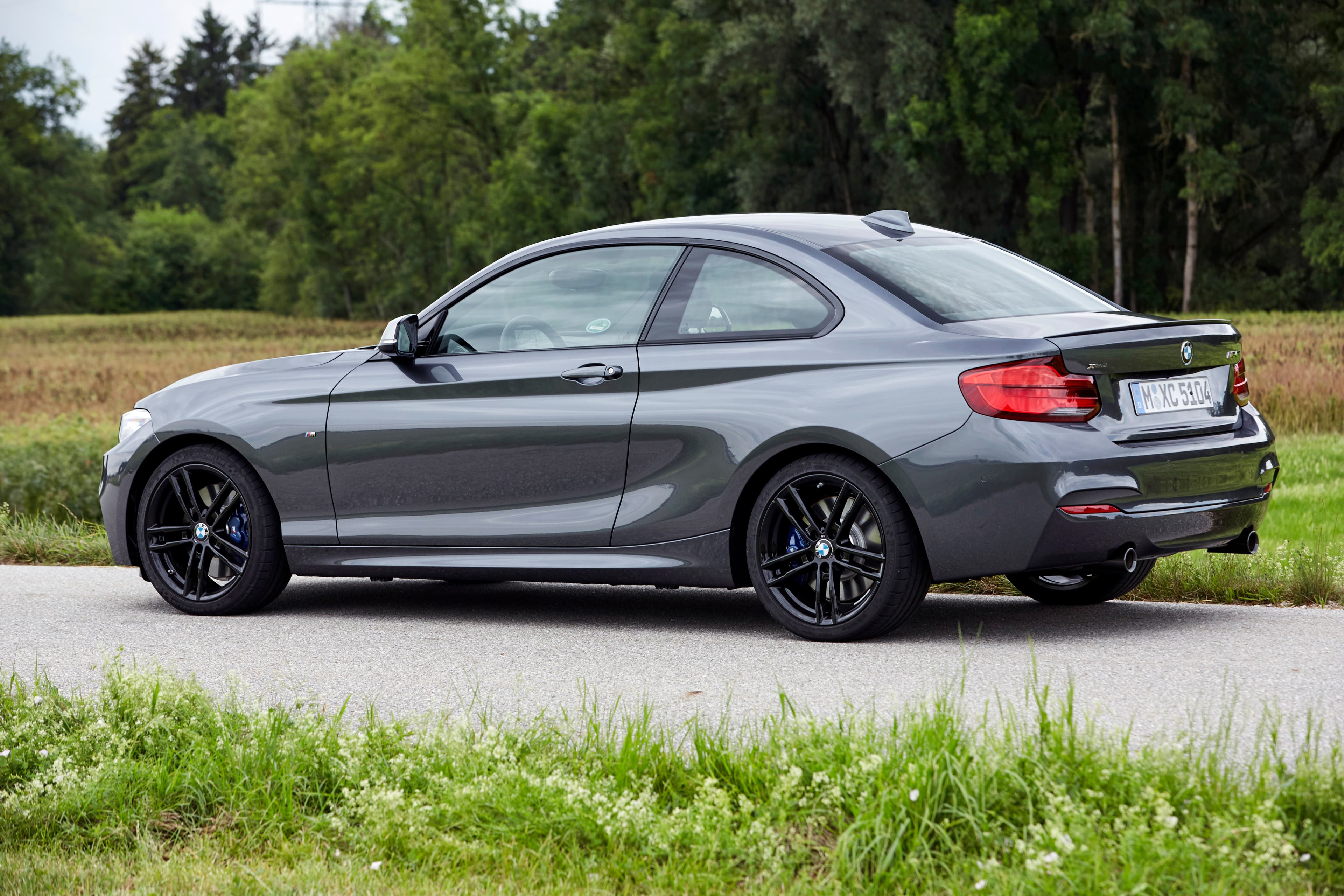 BMW 2 serija F22