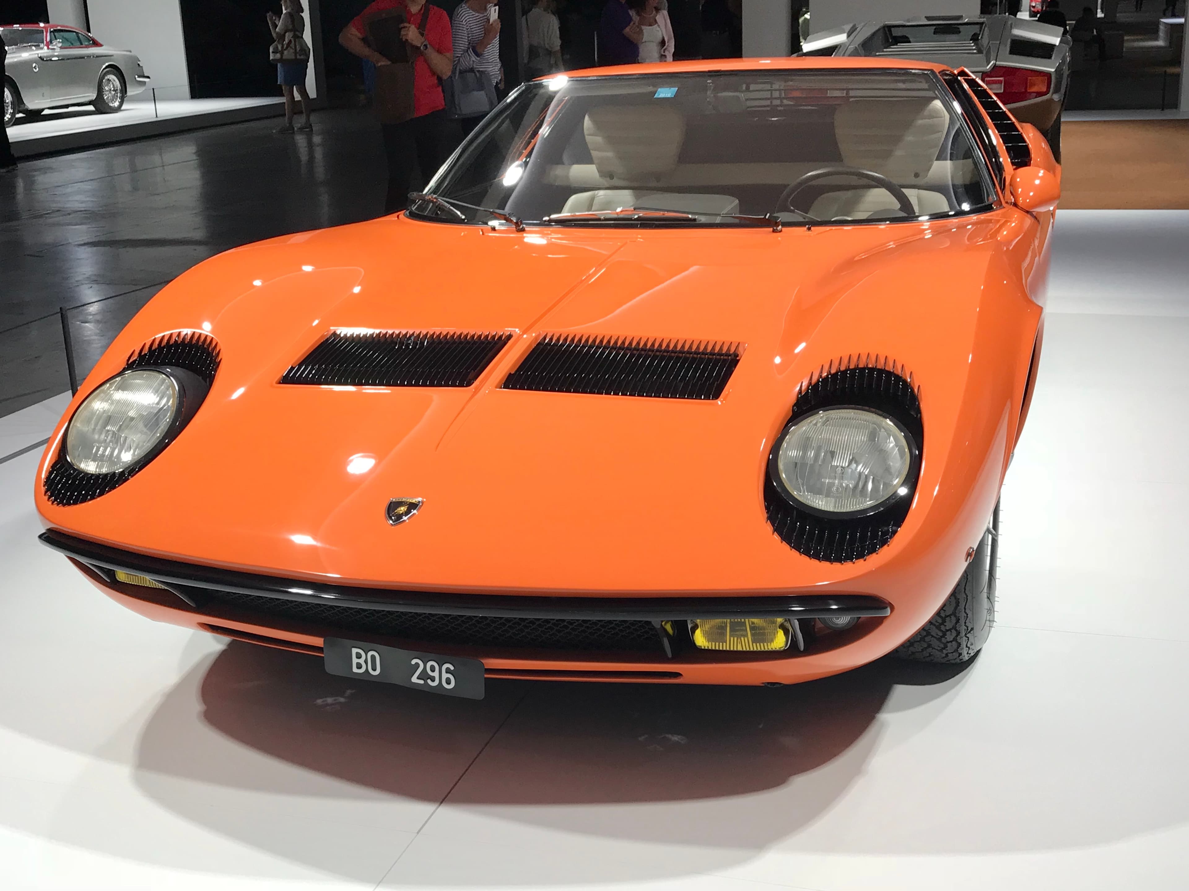 Lamborghini Miura P400 – vaizdas iš priekio